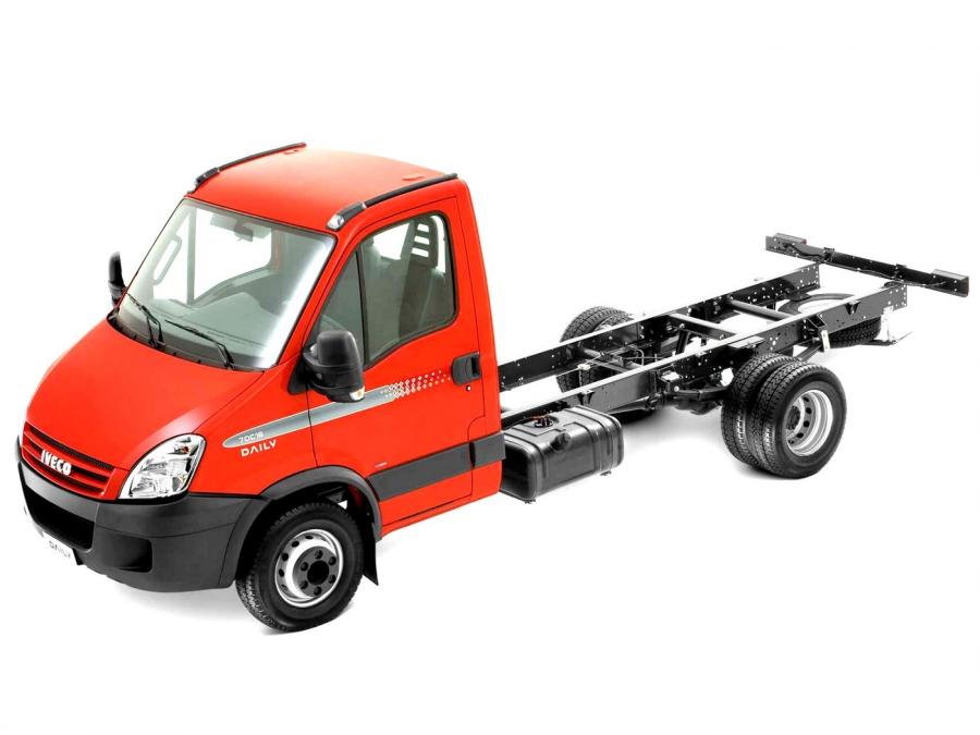  Iveco Daily Chassis 2006 года  (фото 3 из 3)